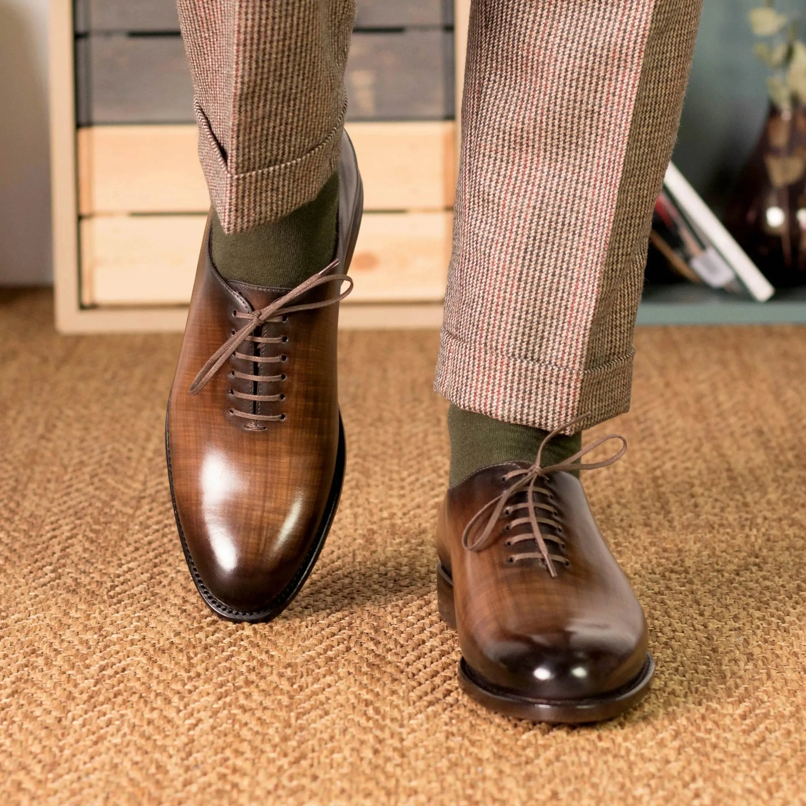 DapperFam Giuliano in Brown Men's Hand-Painted Patina Whole Cut